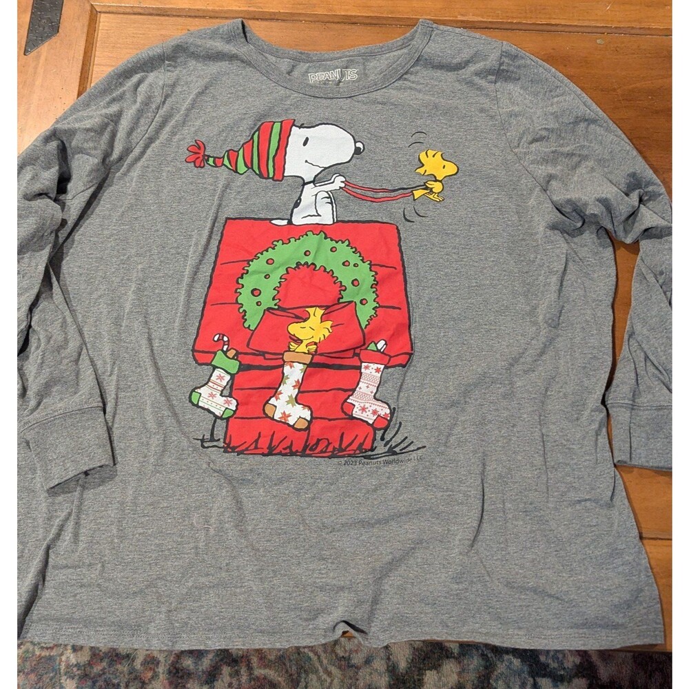 Peanuts brand shirt adult size 4X long sleeve Snoopy and Woodstock Christmas